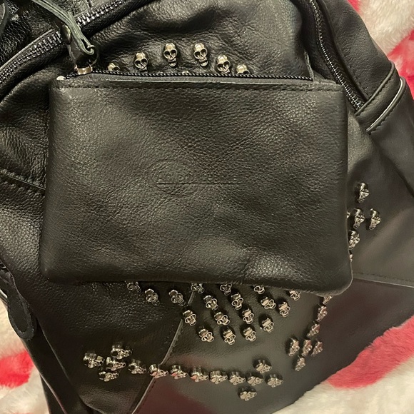 AMERILEATHER Joreah Black Leather Skull Backpack With Removable Coin Pouch 🖤💀 - Picture 10 of 11